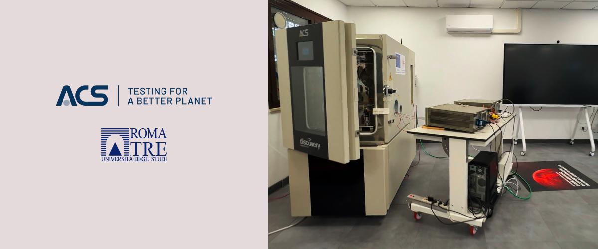 ACS Discovery My climatic chamber used to study the dielectric properties of ice