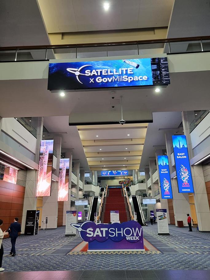 Entrée du salon Satellite 2026